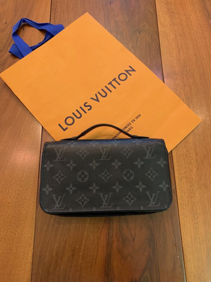 LV portafoglio Zippy XL Monogram Eclipse