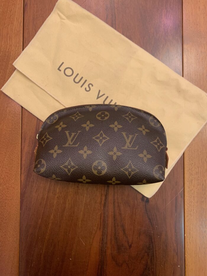 Louis Vuitton Cosmetique Pochette